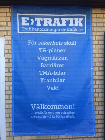 Banderoll 140 x 220 mm passar lika inne som ute