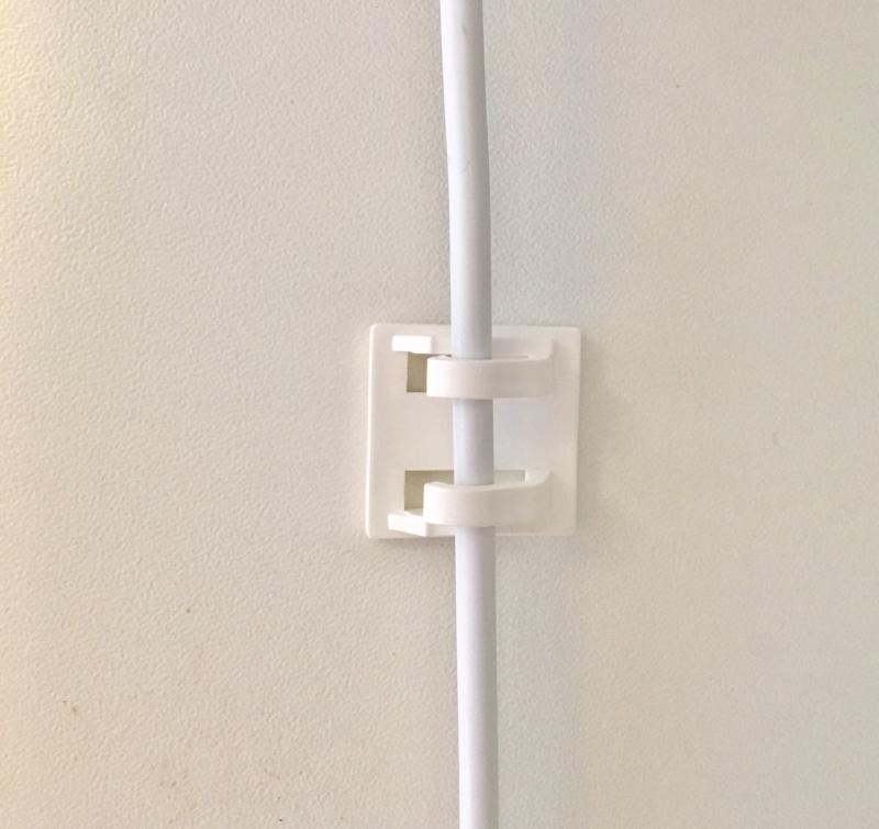 Cable holder