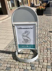 Trottoarpratare 50x70 city Sign VIt
