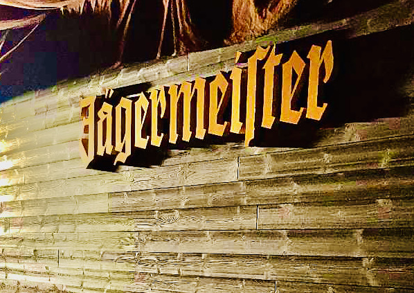 Logo skylt Jägermeister 2 meter