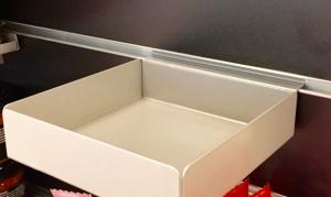 Metallhylla 120x120x40 mm