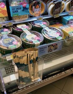 Plastbox för tillbehör
