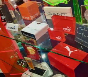 Plexi akrylskyltar i alla storlekar