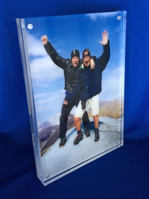 Akrylblock Med Magneter I Manga Olika Storlekar