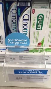 Plexihylla i hyllan tester