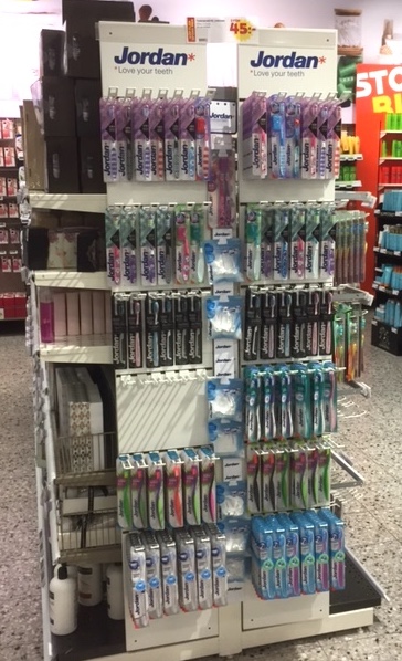 Spårpanel gavelvägg med 6 spår