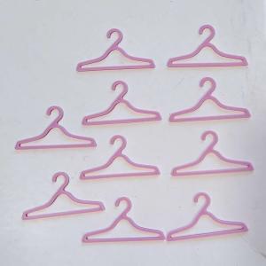 10 st rosa galgar Barbie