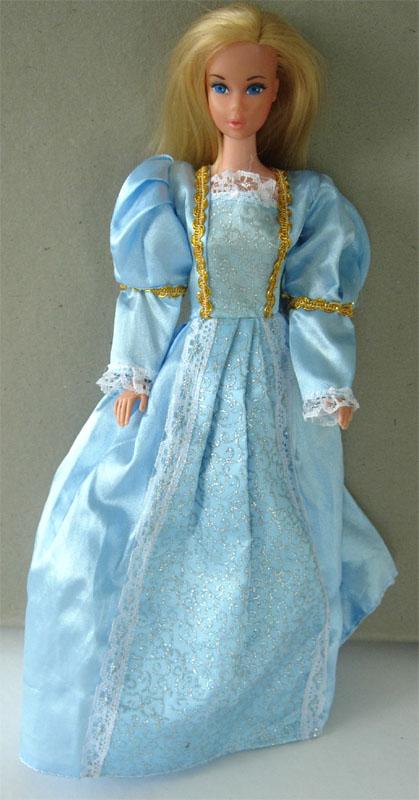 Klänning prinsessklänning i blått