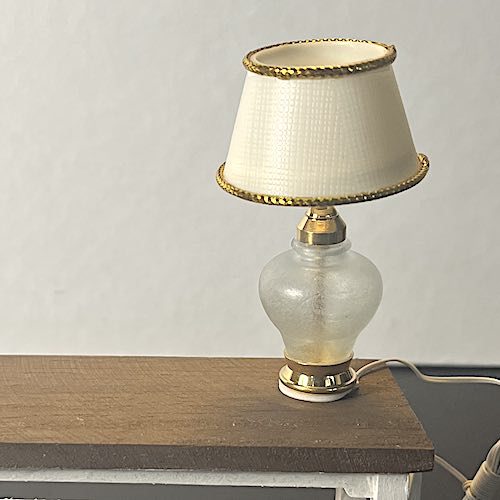 Lampa bordslampa glasfot EL