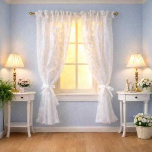 Gardiner vita spetsmönster