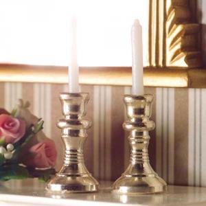 2 st ljusstakar i silver