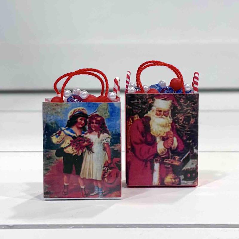 2 st bärkassar med julsaker