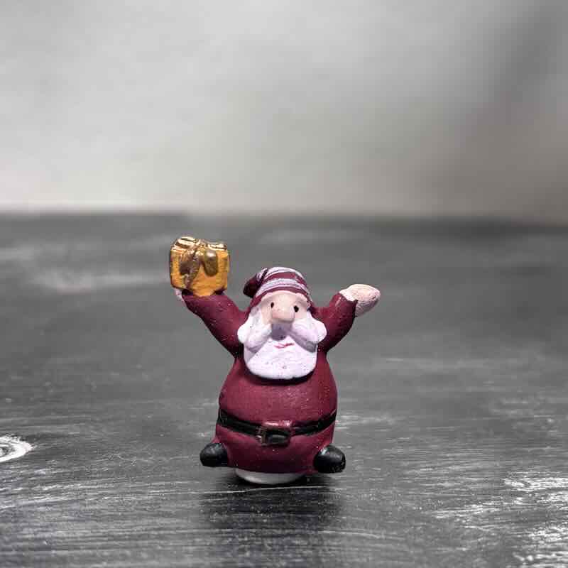 Tomte m paket, dekor 2,8 cm