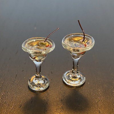 2 st Dry Martini drinkar glas