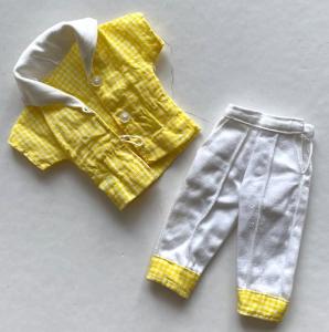 Sommarkläder topp och knälånga byxor