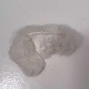 Barbie stola kaninpäls vit