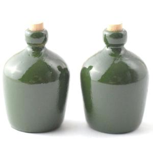 2 st lerkrus flaskor gröna