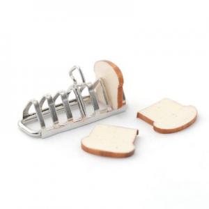 Bröd rostat bröd i ställ