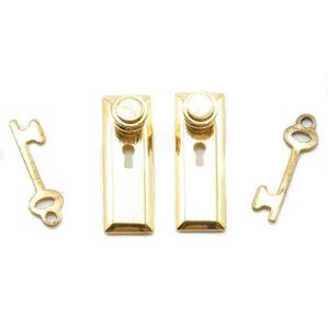 Dörrhandtag trycke m knopp o nycklar