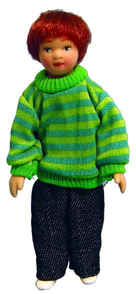 Barn pojke med randig tröja och jeans