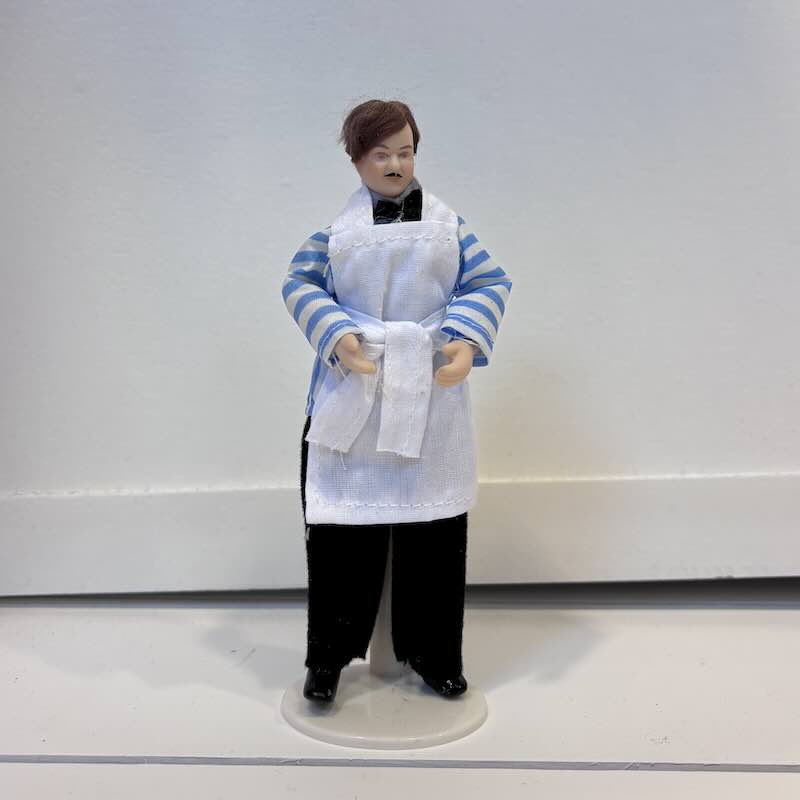 Butiksbiträde herre m mustasch