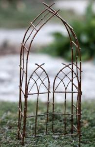 Grind entré fairy garden