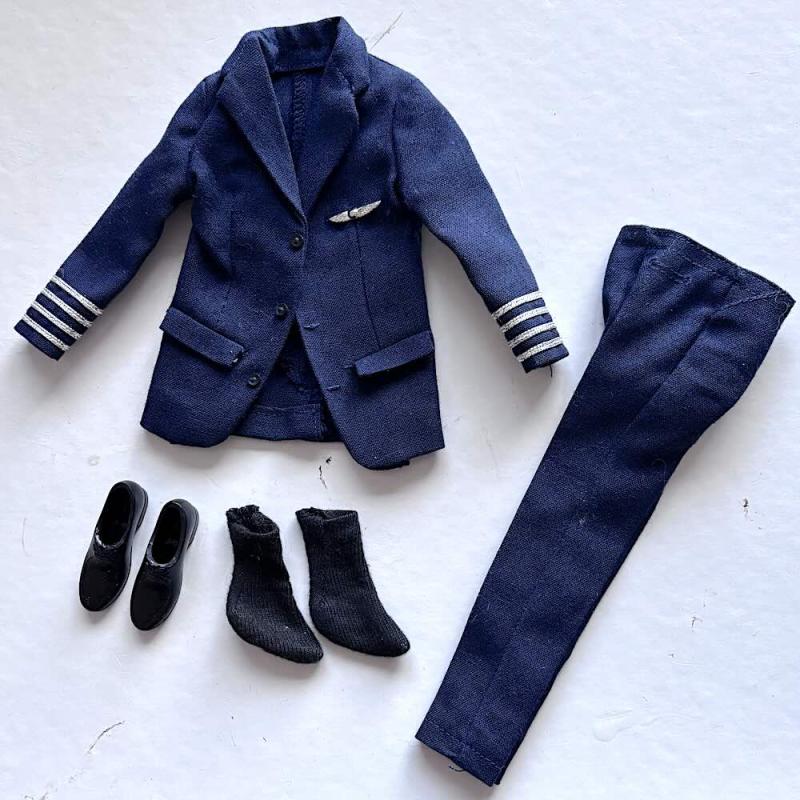 Ken #0779 American Airlines Captain fr 1964-65 (d)