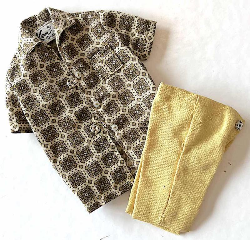 Ken Loungin around Fashion Pak fr 1964 (2)