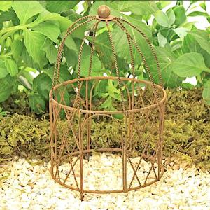 Lusthus fairy garden