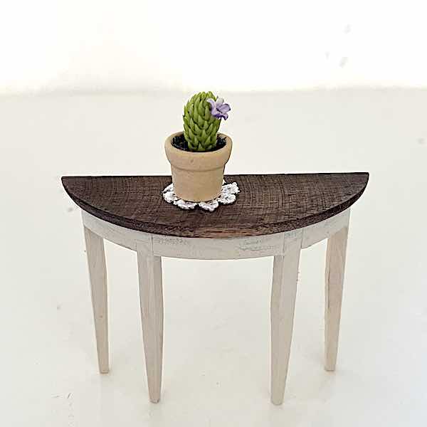 Halvbord brunt creme fransk lantlig stil ooak