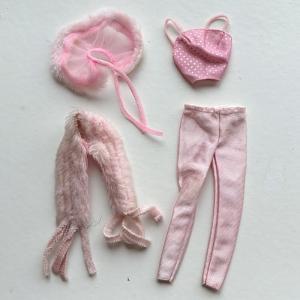 Barbie #3551 Pink n Pretty originalkläder fr 1981