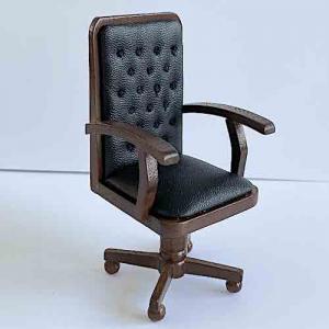 Kontorsstol brun svart sits