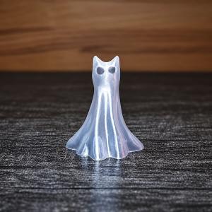 Spök-katt sittande, lyser i mörkret