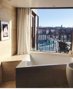 First Hotell Avalon, ett av Trivagos 10 i topp hotell 2017