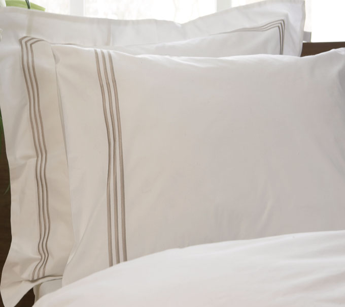 Örngott i satin, design New EastCoast i Egyptsik Bomull