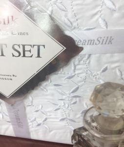 Påslakan set i 3 delar, satin, design Saint Michel