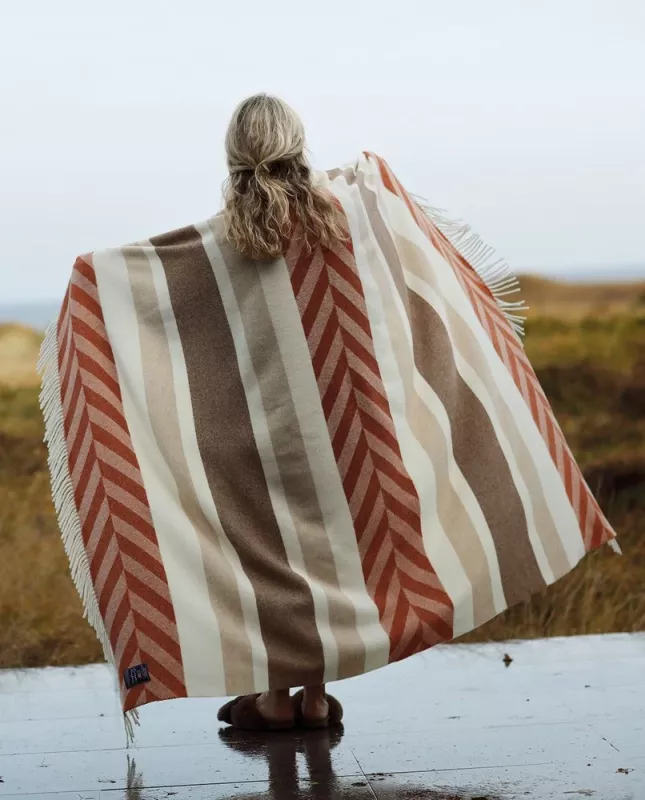 Herringbone striped recycled Wool Throw - Copper/brown 130x170cm