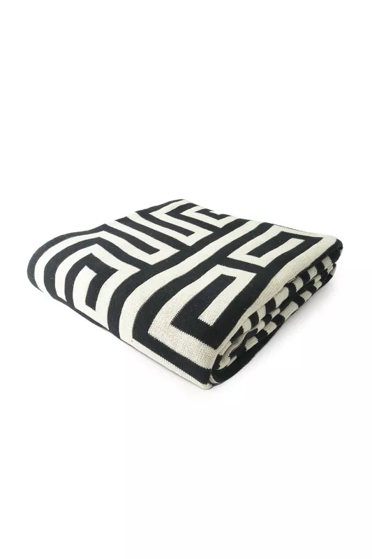 Knitted throw - Black 160x130