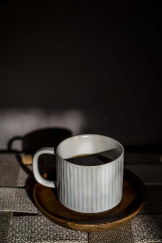 Kopp räfflad naturvit - D8,5 H7cm