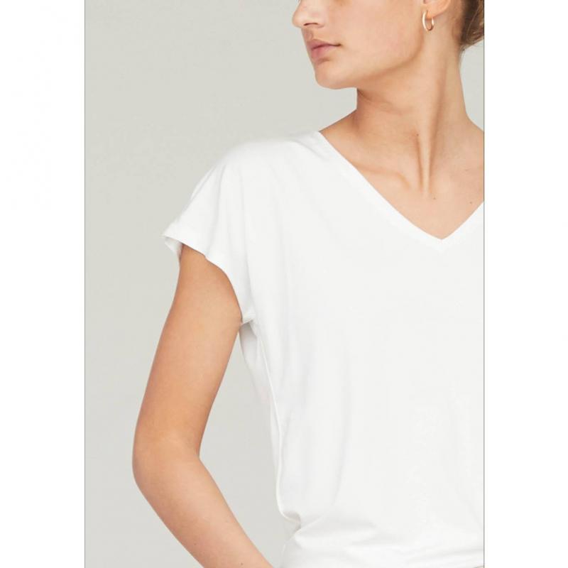 Louis V-neck T-shirt