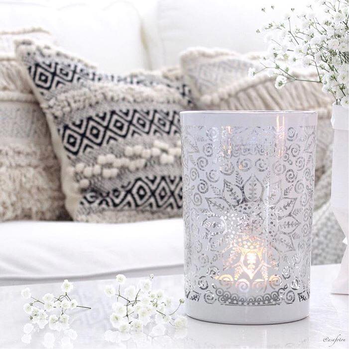 Majas Cottage - Maroccan blomma 12x18