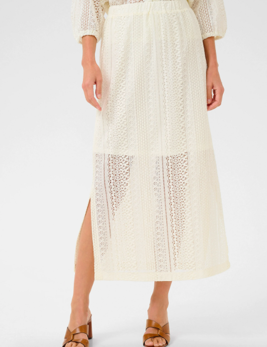 Rubby Lace Skirt