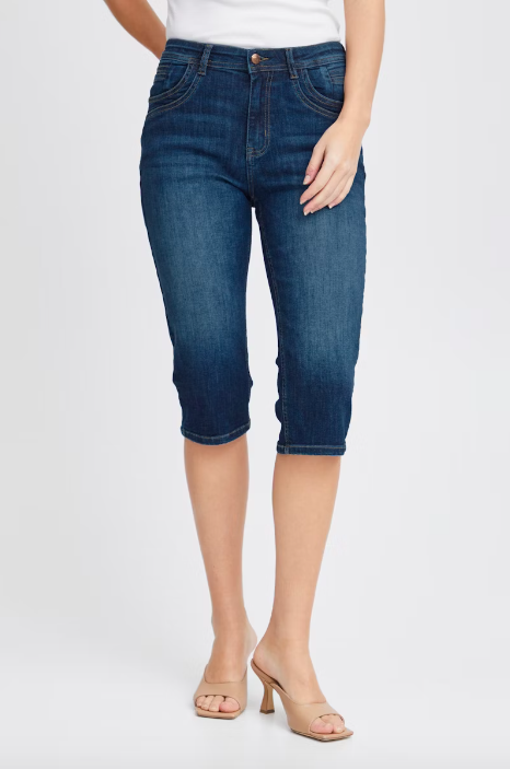 Katja HW Capri
