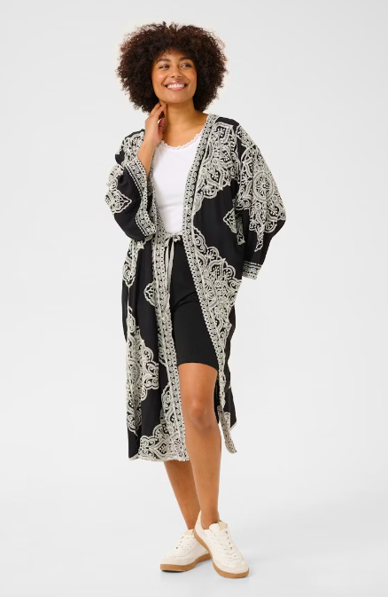 CRTyla Kimono - Black with embroidery