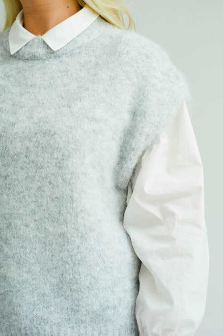 Patrisia knit vest
