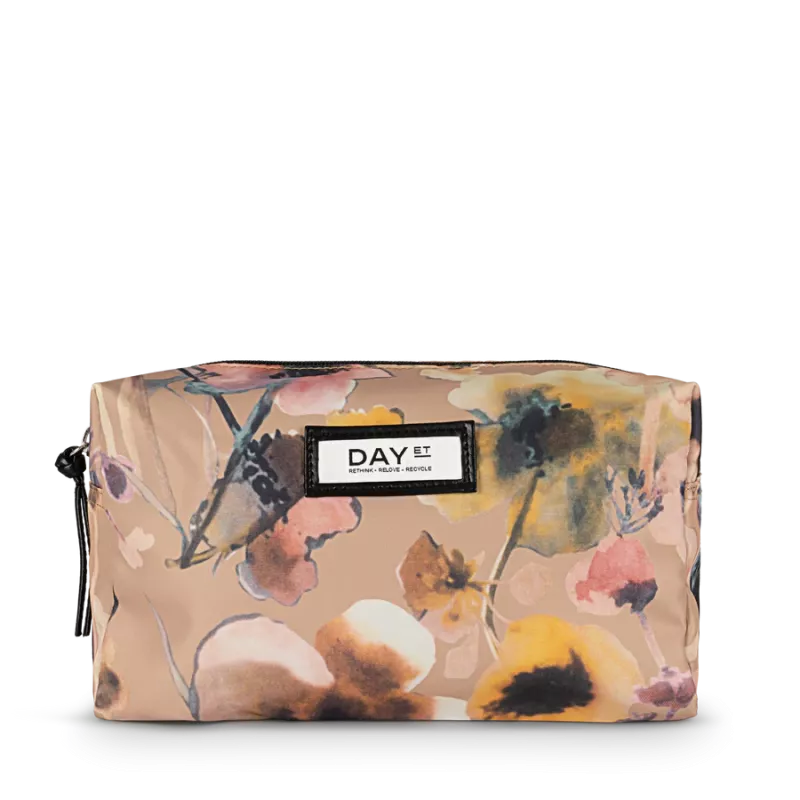 Day Gweneth RE-P Flower Beaty