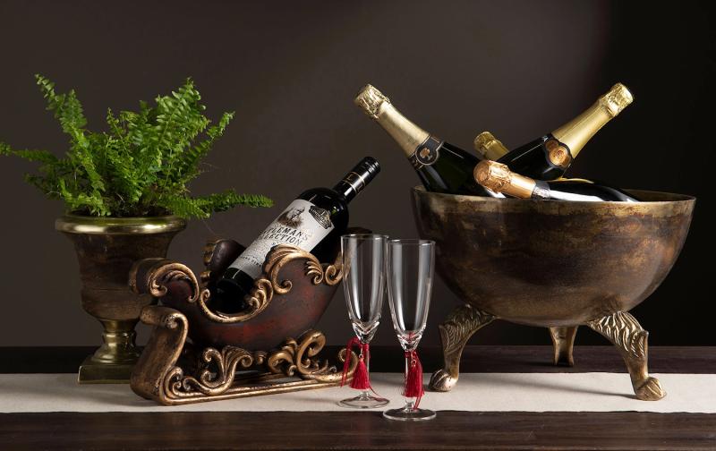 Vinkylare skål bränd mässing