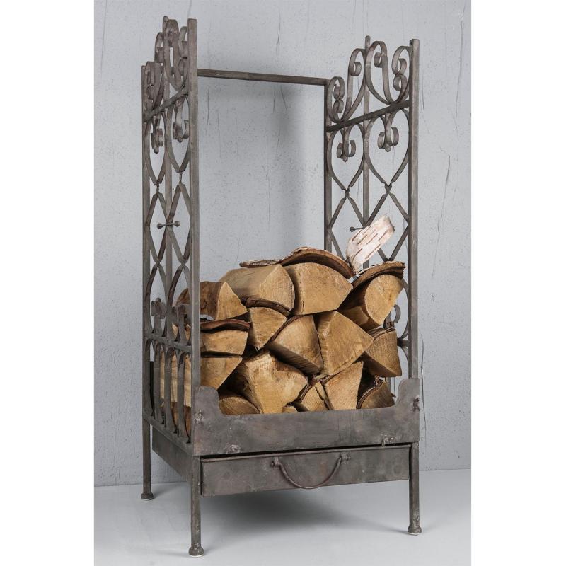 vedhylla i mönstrad metall