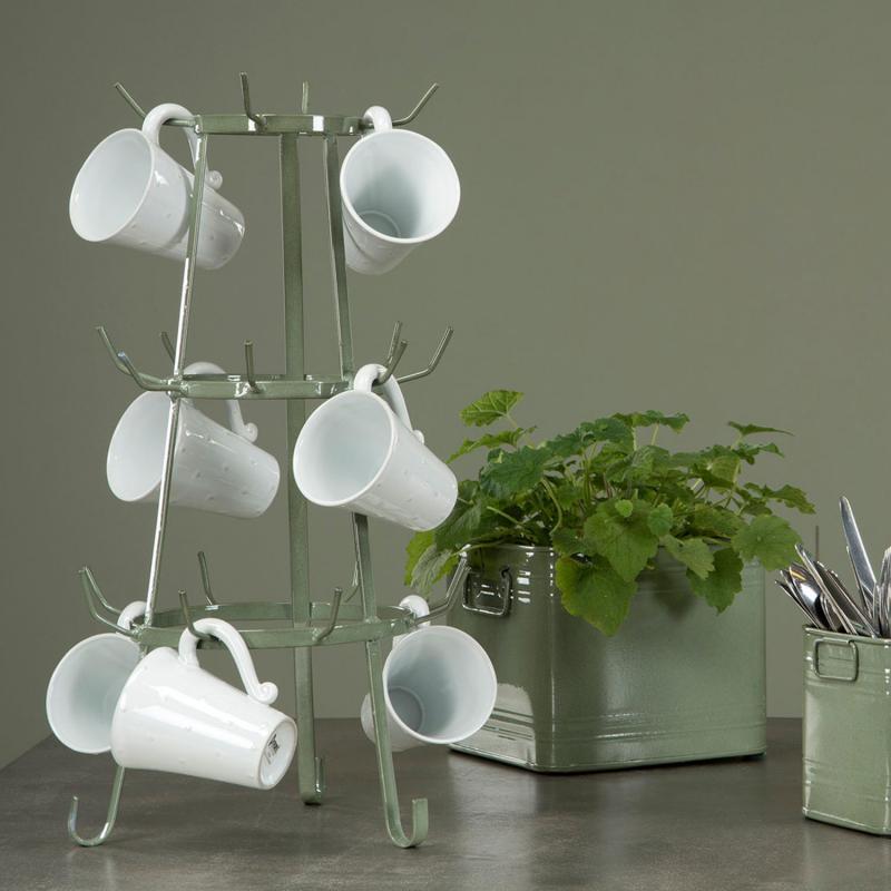 Elegant kopphållare i metall med hängande koppar