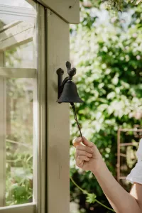 Ringklocka Bjällra - fågel i järn